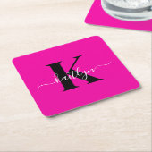 Modern Hot Pink Black Script Monogram Kartonnen Onderzetters (Schuin)