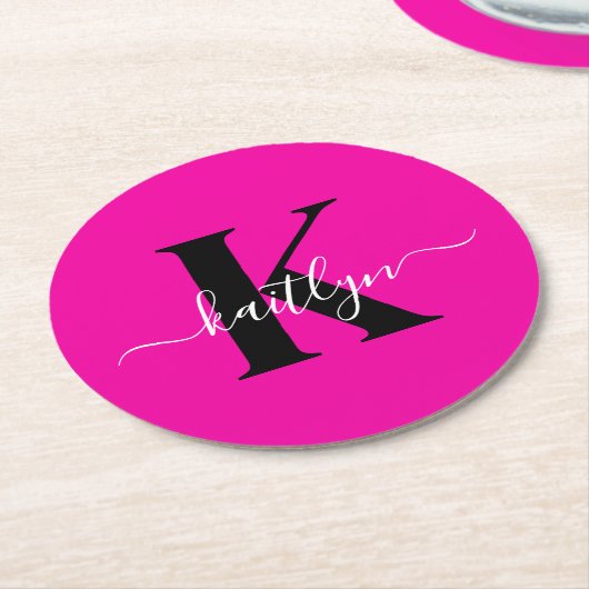 Modern Hot Pink Black Script Monogram Ronde Kartonnen Onderzetter (Gebogen)