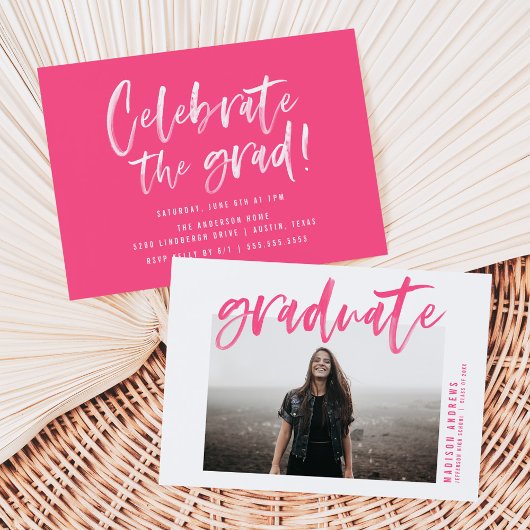 Modern Hot Pink Geborsteld Script Graduation Party Kaart