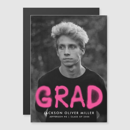 Modern Hot Pink Spray Paint Foto Afstuderen Magnetische Uitnodiging (Voorkant / Achterkant)