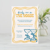 Modern Housewarming Party Drinks Are On the House Kaart (Staand voorkant)