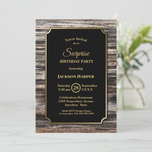 Modern hout verrassing verjaardagsfeestje kaart (Staand voorkant)