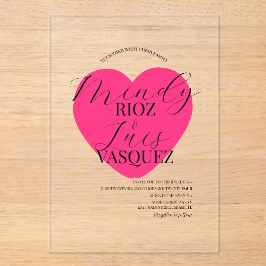 Modern Huwelijk Script Zwarte Roze Hart Acryl Uitnodigingen (Voorkant)