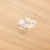 Modern Huwelijksscript Zwart Tane Hart Acryl Uitnodigingen (Laagn)