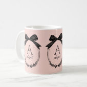Modern Initiaal Chic Black Bow Blush Pink Monogram Koffiemok (Voorkant links)