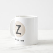 Modern Initial Mug – “Z is for [Name]” Design Koffiemok (Voorkant links)