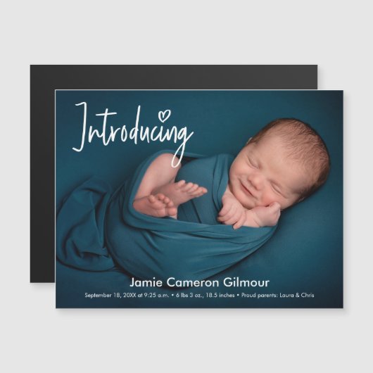 Modern Introduction baby boy foto Name Magnetische Uitnodiging (Voorkant / Achterkant)
