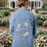 Modern Ivoor Bloemen Script Gepersonaliseerde brui Denim Jacket<br><div class="desc">Geef je bruidsfeestje deze praktische Modern Floral Bridesmaid Denim Jean Jacket! Perfect voor hen om op de vrijgezellendag of uw speciale dag te draag! Design shows een ivoren, witte en groene bloemenkrans met scriptletters. Titel kan worden gewijzigd in naam, Maid of Honor, Matron of Honor, Bloemenmeisje, Jr. bruidsmeisje, Naam of...</div>