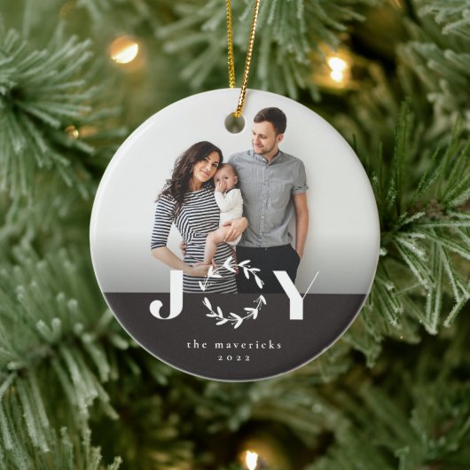Modern Joy Wreath Photo Holiday Kerstmis Keramisch Ornament (Boom)