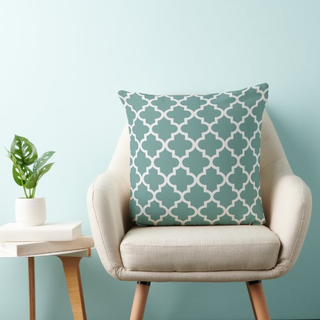 Modern Juniper Green en White Quatrefoil Pattern Kussen (Stoel)