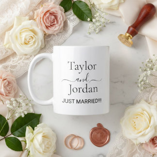 Modern "Just Married" Wedding Minimalist  Grote Koffiekop