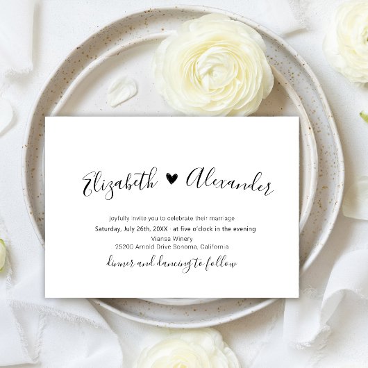 Modern kalligrafie script hart alles in één bruilo kaart