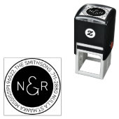 Modern klassiek monogram familienaam retouradres  zelfinktende stempel (In situ)