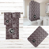 MODERN KLASSY MONOGRAMMED BLACK EN WHITE BADMAT