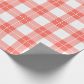 Modern koraal Sinaasappel en wit geruite patroon Cadeaupapier (Hoek)