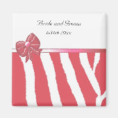 Modern koraal slaat de datum op magneet (Voorkant)