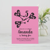 Modern Ladybug Bug Geometrical Birthday Roze Kaart (Staand voorkant)