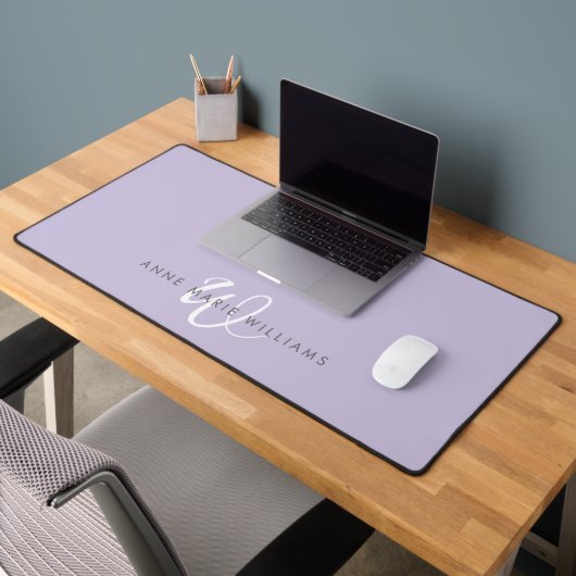 Modern Lavendel Wit Script Monogram Bureaumat (Kantoor 2)
