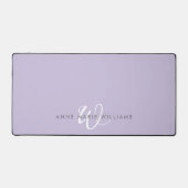 Modern Lavendel Wit Script Monogram Bureaumat (Voorkant)