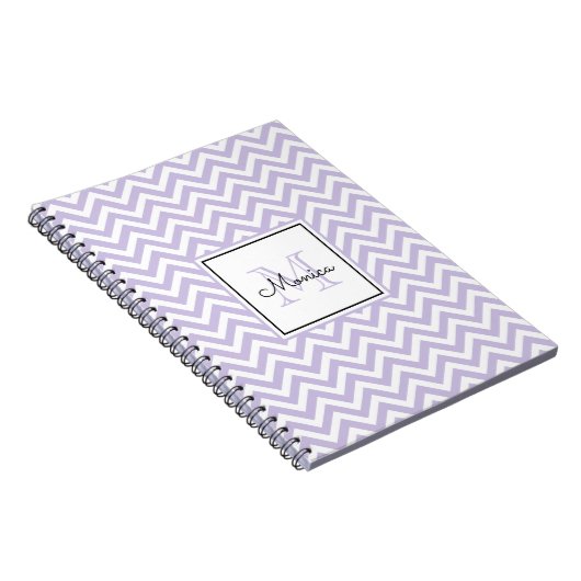 Modern Lavender Chevron Pattern Monogram Notitieboek (Rechterzijde)