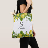 Modern Lemon Citrus Monogram Tote Bag (Dichtbij)