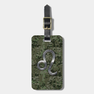 Modern Leo Zodiac Sign on Green Digital Camo Bagagelabel