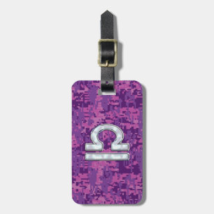 Modern Libra Zodiac Symbol on Fuchsia Digital Camo Bagagelabel