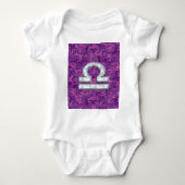 Modern Libra Zodiac Symbol on Fuchsia Digital Camo Romper (Voorkant)