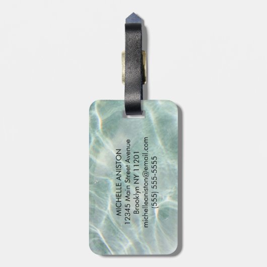 Modern Lichtblauw Calm Ocean Monogram Aangepast Bagagelabel (Achterkant verticaal)