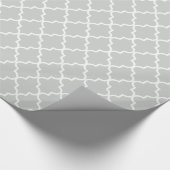 Modern lichtgrijs en wit Marokkaans Quatrefoil Cadeaupapier (Hoek)
