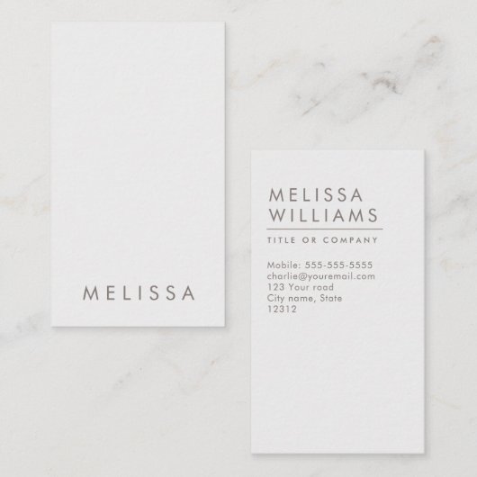 Modern lichtgrijs minimalistisch visitekaartje (Voorkant / Achterkant)