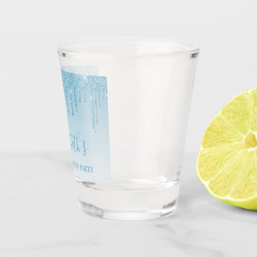 Modern Light Blue Glitter Bachelorette Party Shot Glas (Rechts)