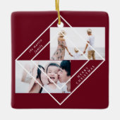 Modern Lijst Burgundy Two Photo Merry Kerstmis Keramisch Ornament (Voorkant)