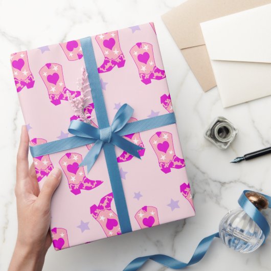 Modern Lila Roze Cowgirl Westerne Boots Stars Cadeaupapier (Geschenken)