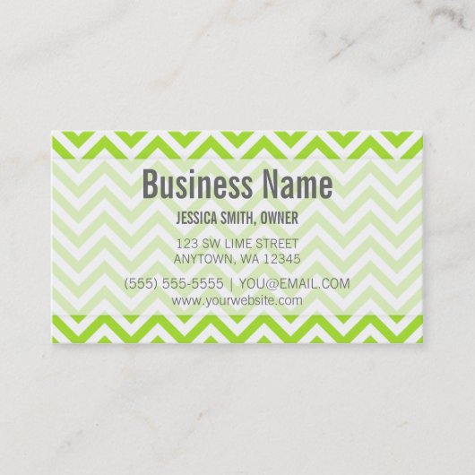 Modern Lime Green en White Chevron Pattern Visitekaartje (Voorkant)