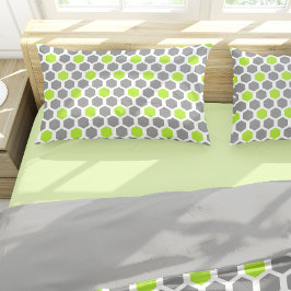Modern Lime Green Grey Hexagon Geometric Pattern Kussensloop