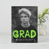 Modern Lime Green Spray Paint Photo Afstuderen Aankondiging (Staand voorkant)