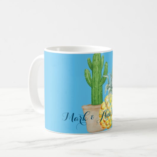 Modern Love Blue Pineapple and Cactus Sierkussen Koffiemok (Voorkant links)