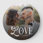 Modern Love Custom Wedding Photo Couples Monogram Grote Klok (Voorkant)