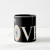 Modern Love Rainbow op Chic Black Tweekleurige Koffiemok (Center)