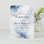 Modern Luxury Blue Marble Wedding Invitation Kaart (Staand voorkant)