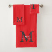 Modern Luxury Monogram Colour Match  Bad Handdoek (Insitu)