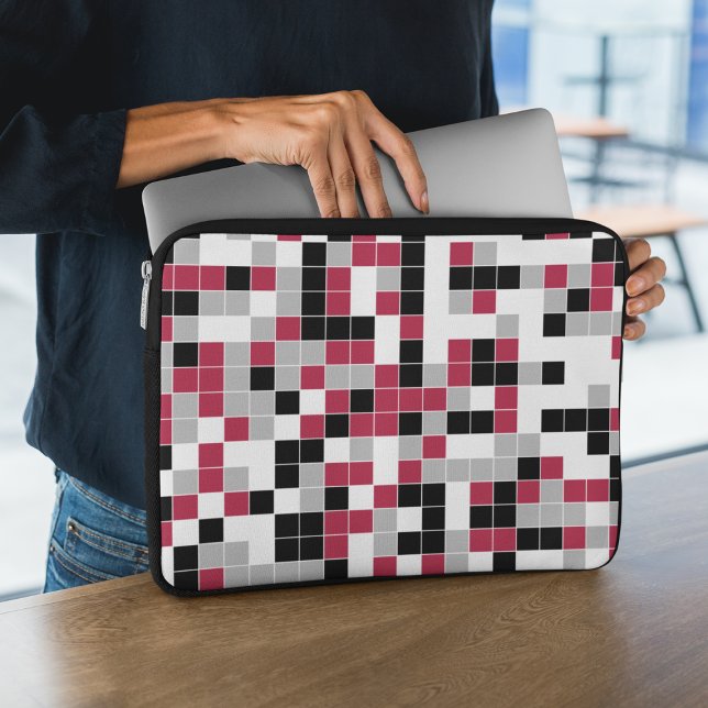 Modern Magenta Black Grey Geometric Laptop Sleeve (Creator heeft geüpload)