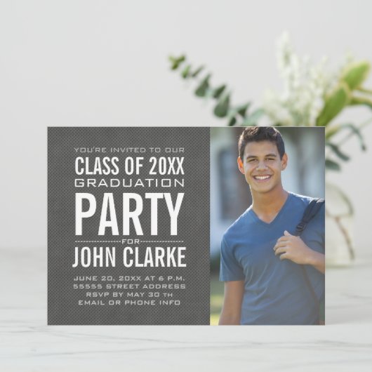 MODERN MALE AFSTUDEERDER | INSCHRIJVING VAN DE GRA KAART (Staand voorkant)