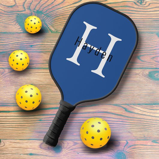 Modern mannelijk blauw monogram naam + Initiaal Pickleball Paddle