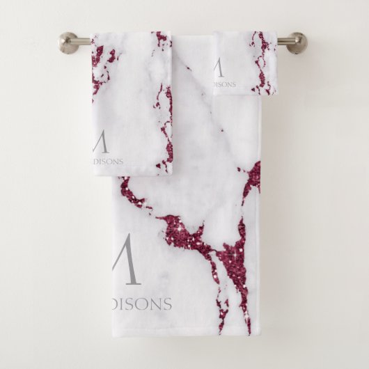Modern Marble Glitter Monogram Burgundy ID816 Bad Handdoek (Insitu)