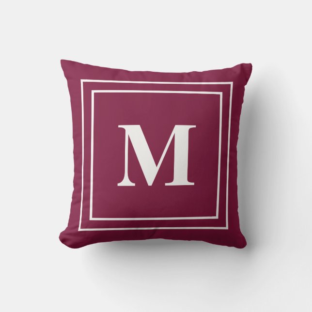Modern Maroon Red Monogram Kussen (Voorkant)