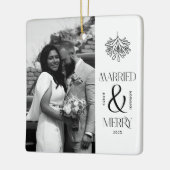 Modern Married and Merry Newlywed Bow Christmas Keramisch Ornament (Links)