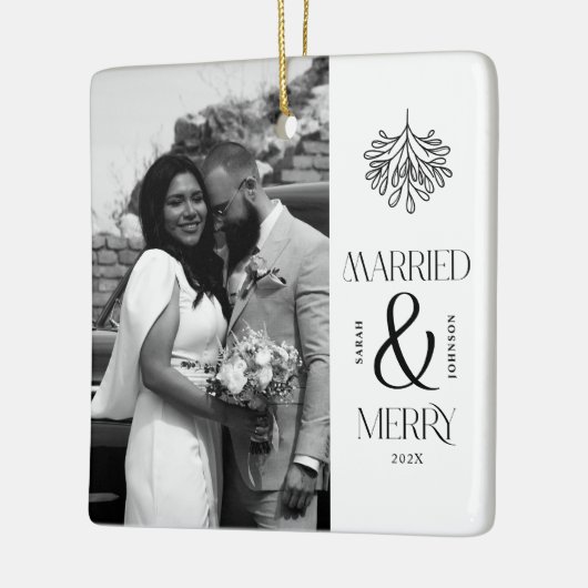 Modern Married and Merry Newlywed Bow Christmas Keramisch Ornament (Links)