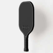 Modern mat zwart minimalistisch monogram pickleball paddle (Links)